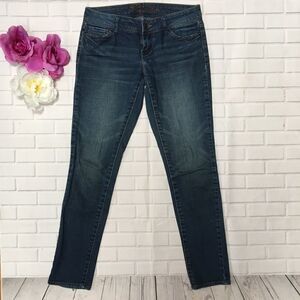 dELiA*s Taylor low rise blue jeans Delia’s | Size 1/2 short